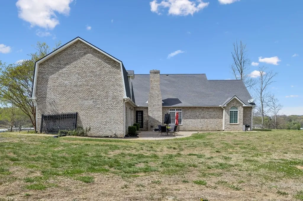 3631 Louisville Road Louisville TN 37777