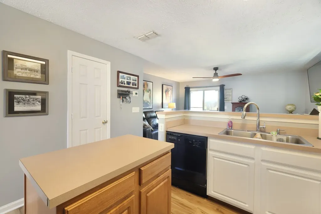 141 Shadow Glen Drive Nashville TN 37211