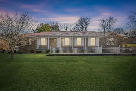 215 Hill Street Estill Springs TN 37330