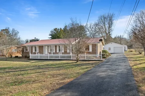 215 Hill Street Estill Springs TN 37330