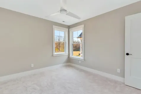 1297 Thomas Avenue Chattanooga TN 37409