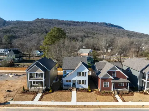 1297 Thomas Avenue Chattanooga TN 37409