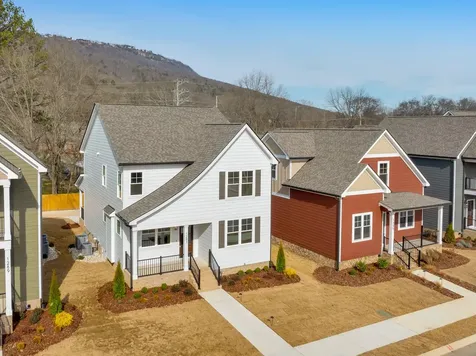 1297 Thomas Avenue Chattanooga TN 37409