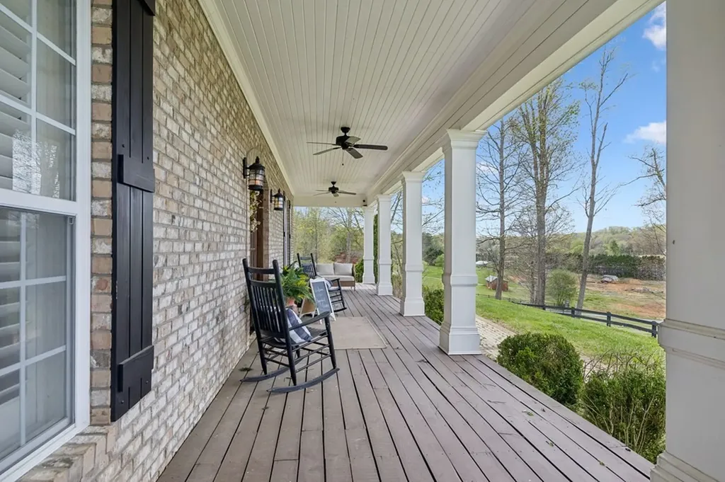 36313635 Louisville Road Louisville TN 37777