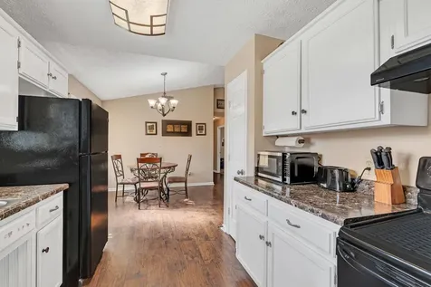 290 Old Nashville Highway La Vergne TN 37086