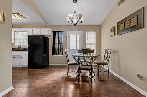 290 Old Nashville Highway La Vergne TN 37086