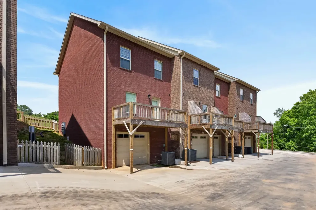500 Peachers Mill Road Clarksville TN 37042