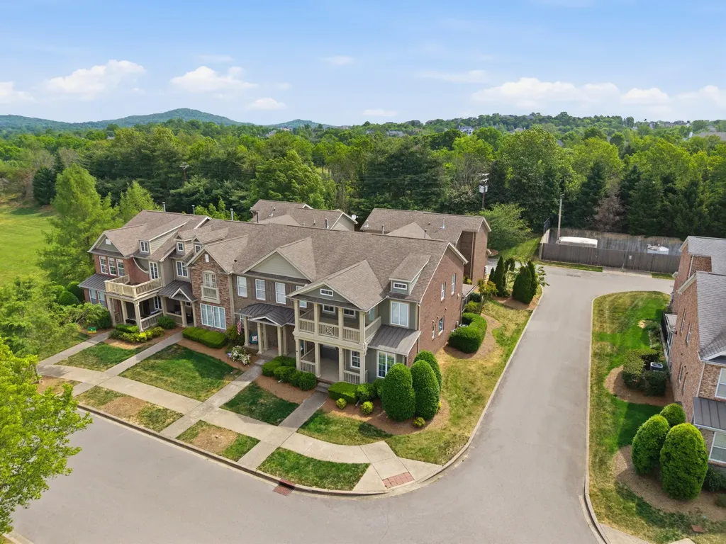 268 Pennystone Circle Franklin TN 37067