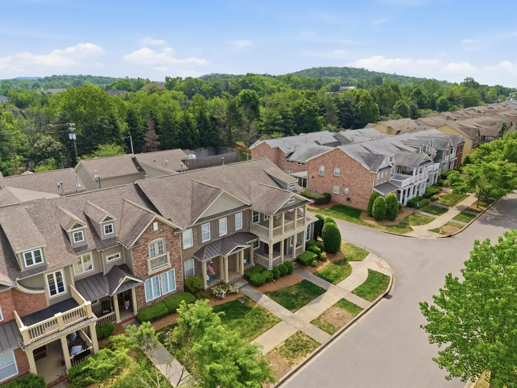 268 Pennystone Circle Franklin TN 37067