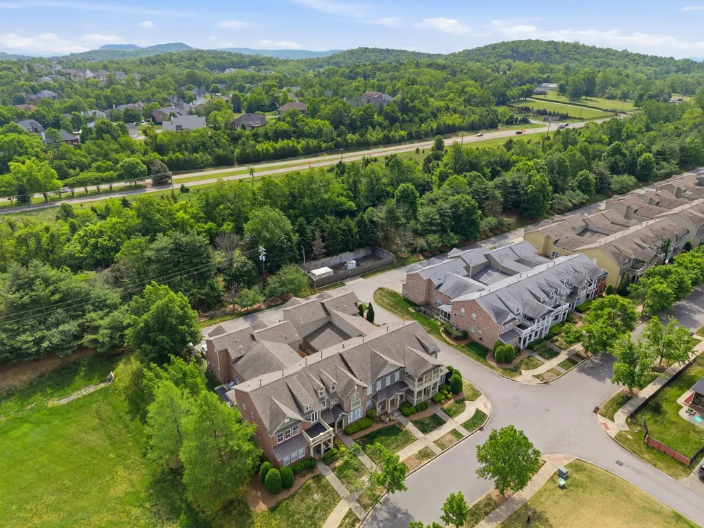 268 Pennystone Circle Franklin TN 37067