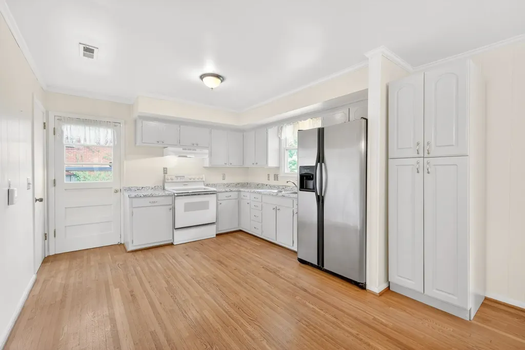 8308 Terry Lane Hermitage TN 37076