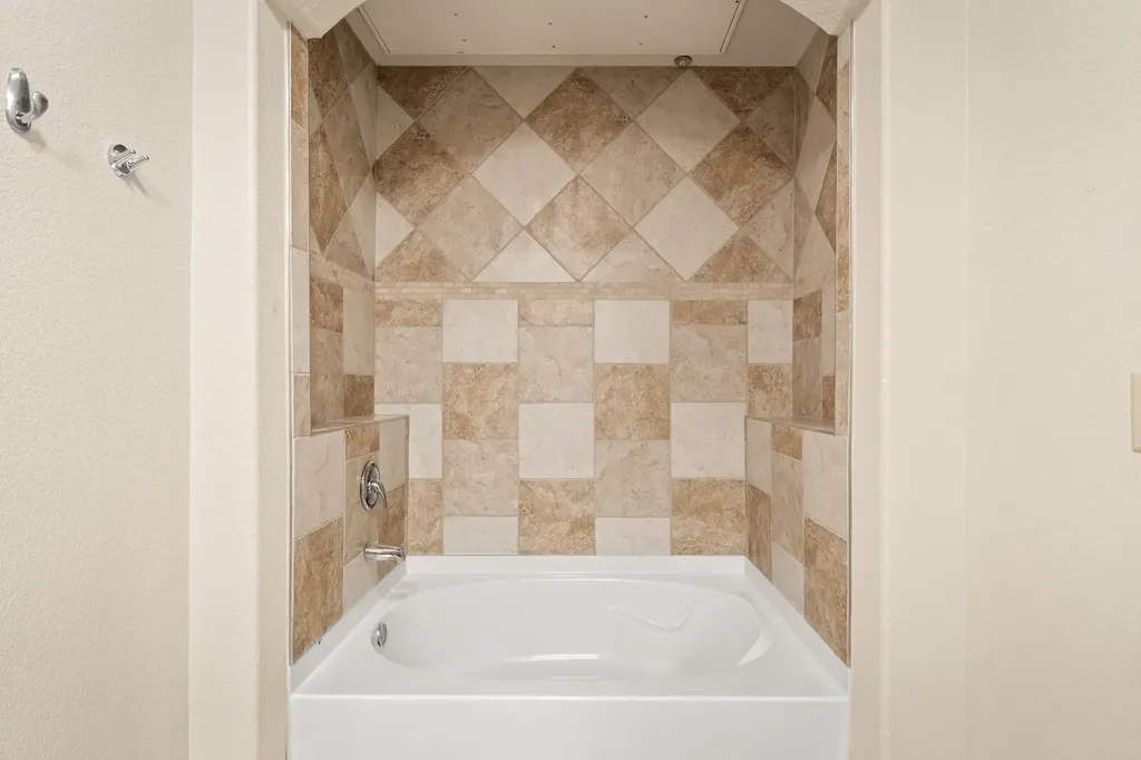 2600 Hillsboro Park Nashville TN 37212