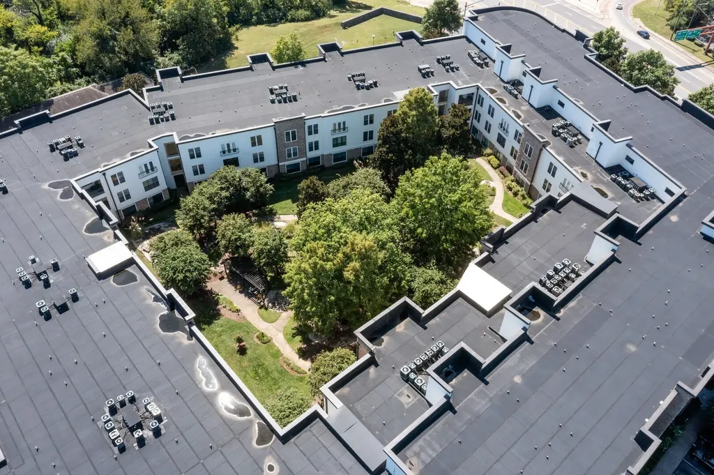 2600 Hillsboro Park Nashville TN 37212