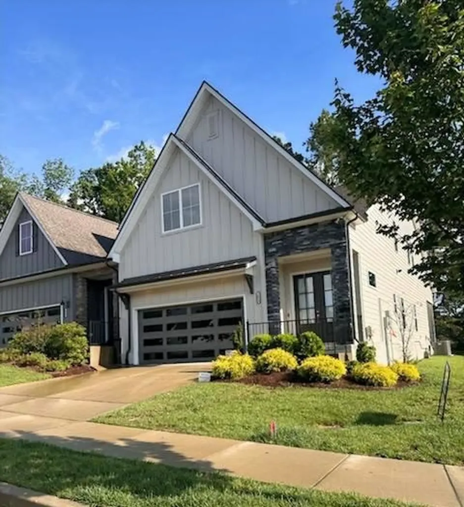 3058 Wiltshire Park Place Hermitage TN 37076