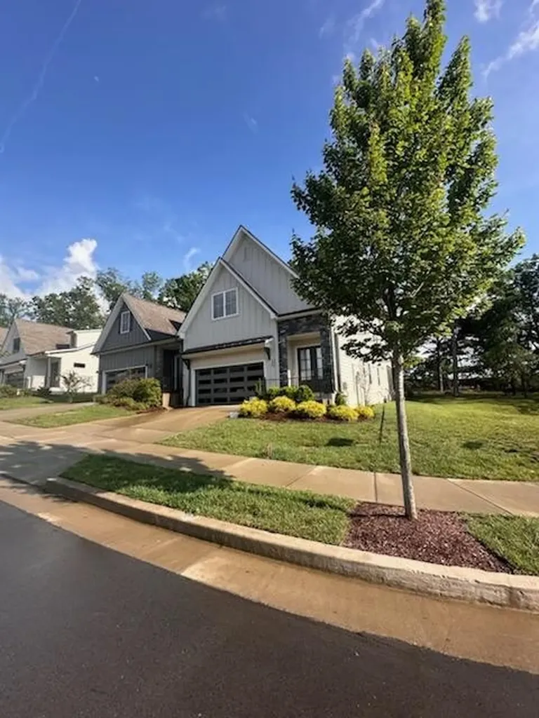 3058 Wiltshire Park Place Hermitage TN 37076