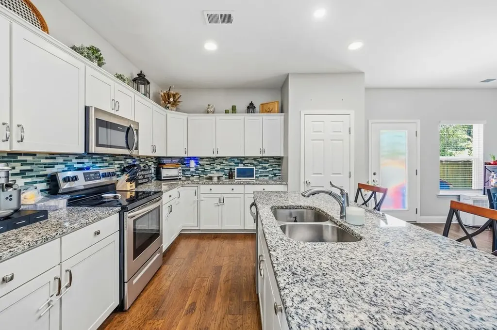 258 Telavera Drive White House TN 37188