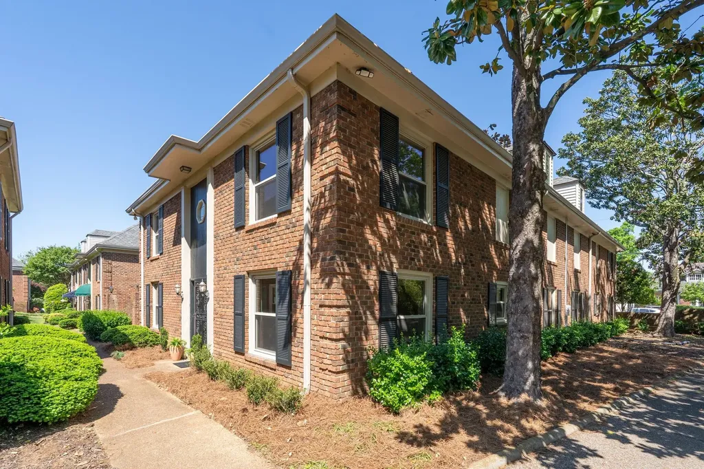 328 Elmington Avenue Nashville TN 37205