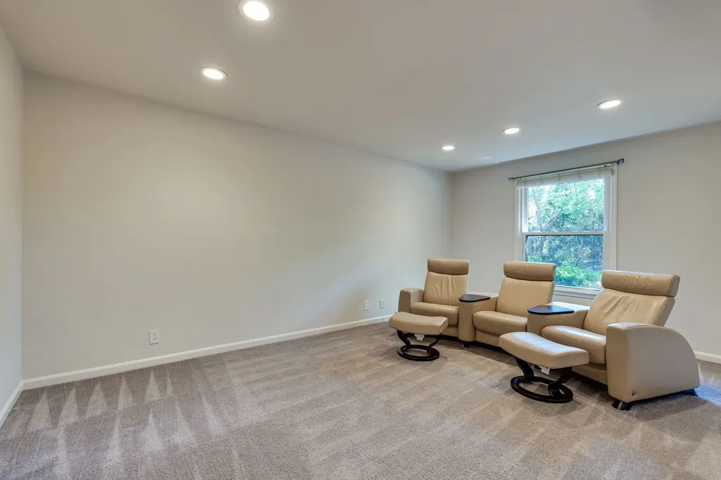 328 Elmington Avenue Nashville TN 37205