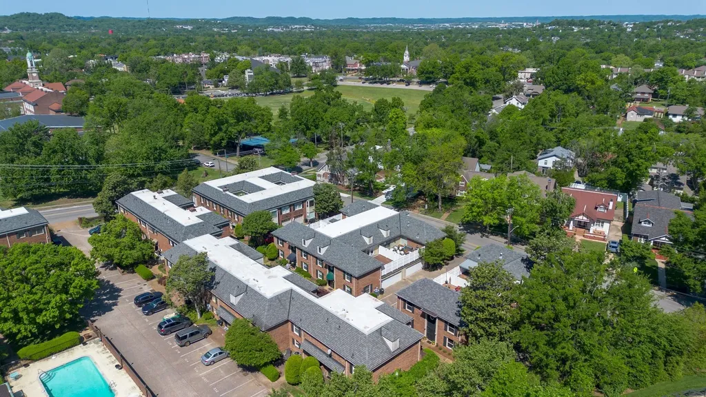 328 Elmington Avenue Nashville TN 37205