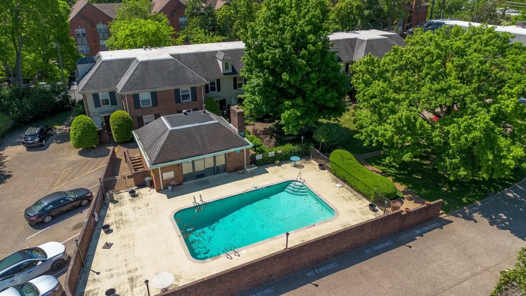 328 Elmington Avenue Nashville TN 37205