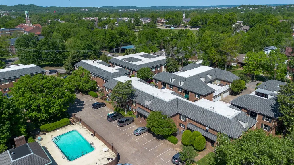 328 Elmington Avenue Nashville TN 37205