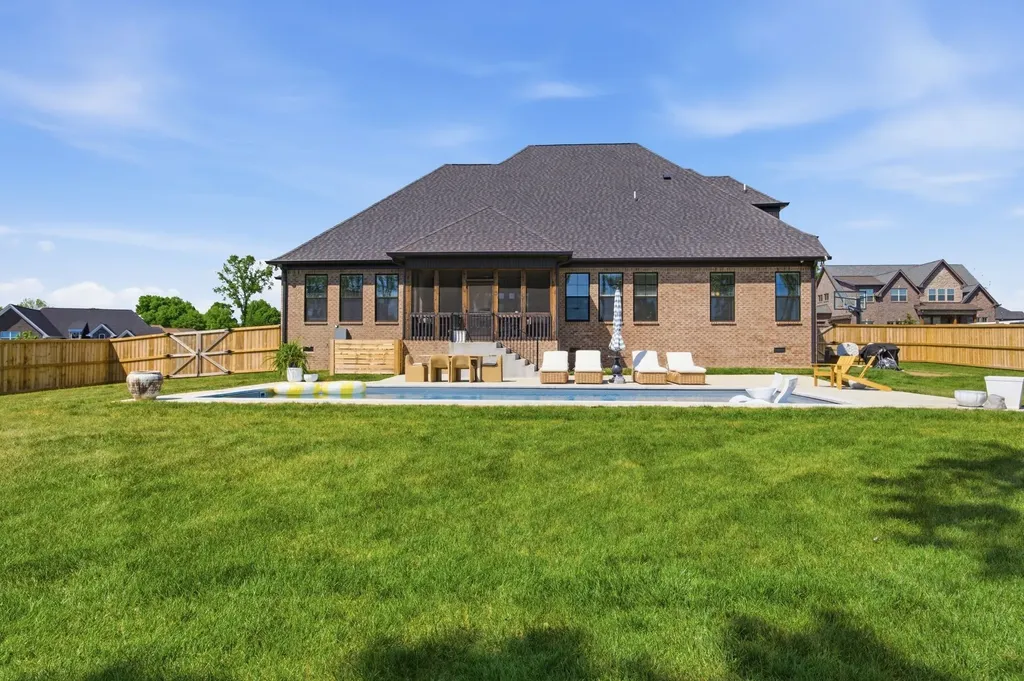 2605 Oxford Place Mount Juliet TN 37122
