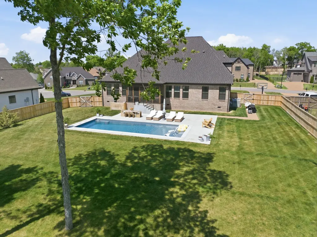 2605 Oxford Place Mount Juliet TN 37122
