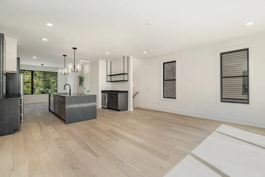 542C Rosedale Avenue Nashville TN 37211