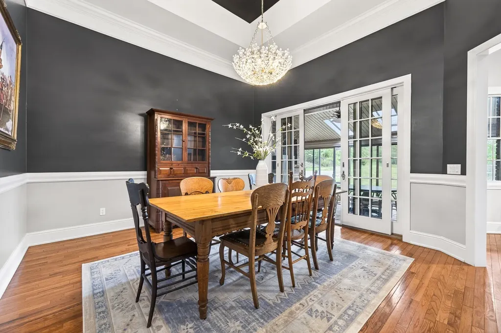 360 Long Hollow Lane Gainesboro TN 38562