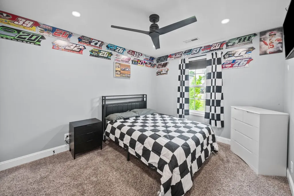 2333 Danbury Drive Clarksville TN 37042