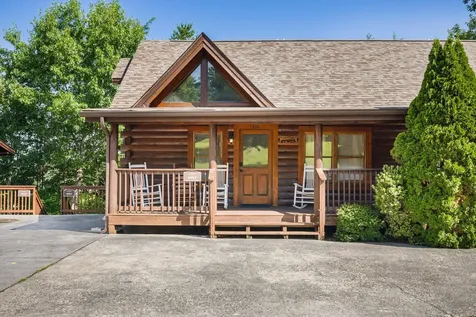 839 Golf View Boulevard Pigeon Forge TN 37863