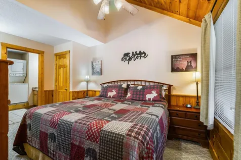 839 Golf View Boulevard Pigeon Forge TN 37863
