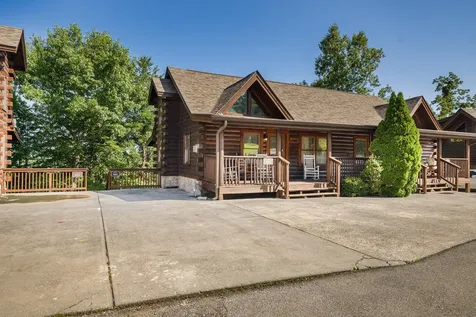 839 Golf View Boulevard Pigeon Forge TN 37863