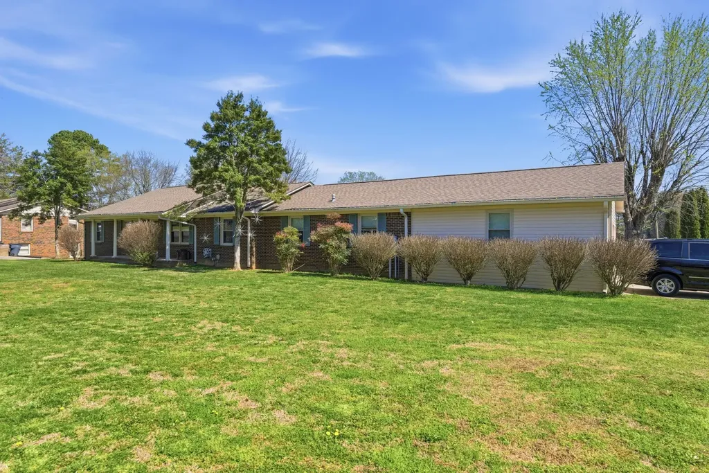104 Meadowbrook Drive Mcminnville TN 37110