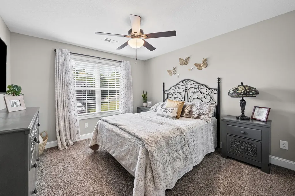 1355 Holden Drive Clarksville TN 37042