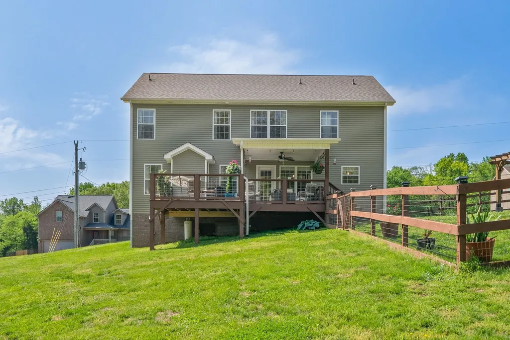 1355 Holden Drive Clarksville TN 37042
