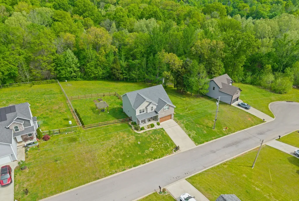 1355 Holden Drive Clarksville TN 37042