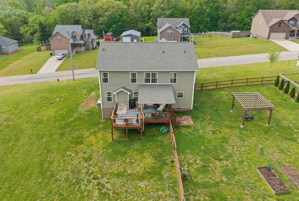 1355 Holden Drive Clarksville TN 37042
