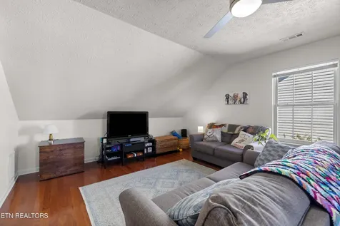 5726 Lagerfield Lane Knoxville TN 37918