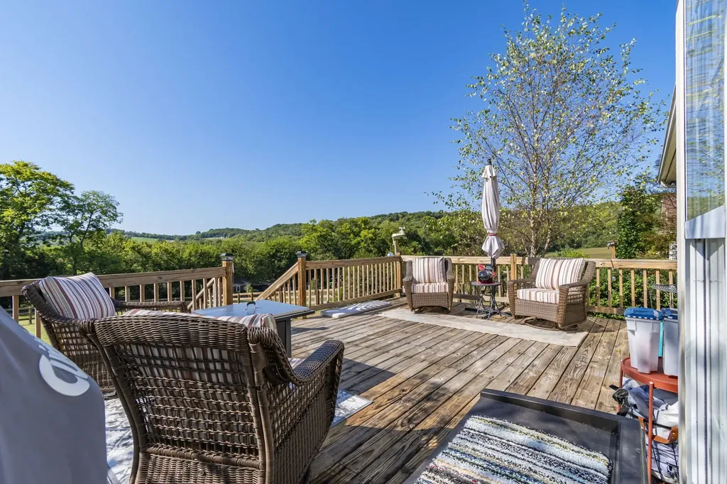 1851 Lochlann Drive Culleoka TN 38451