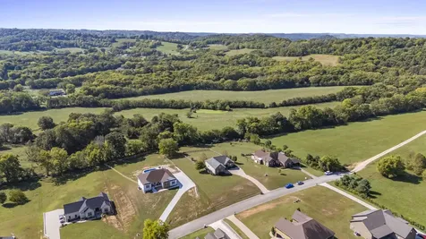 1851 Lochlann Drive Culleoka TN 38451