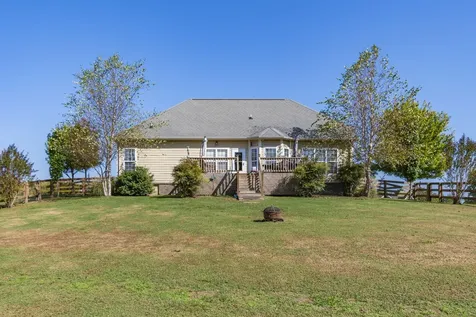 1851 Lochlann Drive Culleoka TN 38451