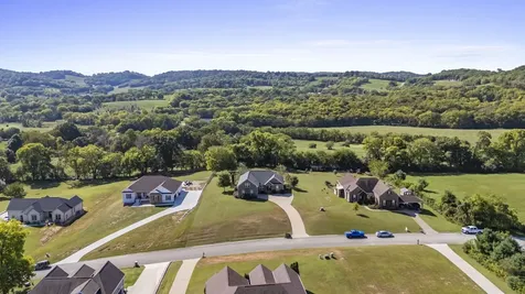 1851 Lochlann Drive Culleoka TN 38451