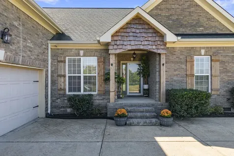 1851 Lochlann Drive Culleoka TN 38451