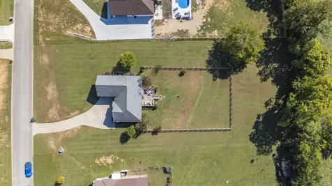 1851 Lochlann Drive Culleoka TN 38451