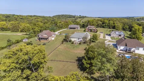 1851 Lochlann Drive Culleoka TN 38451