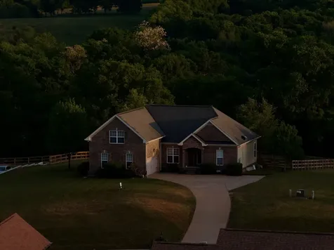 1851 Lochlann Drive Culleoka TN 38451