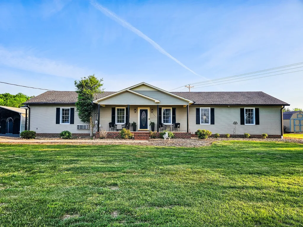 1305 Horseshoe Drive Lewisburg TN 37091