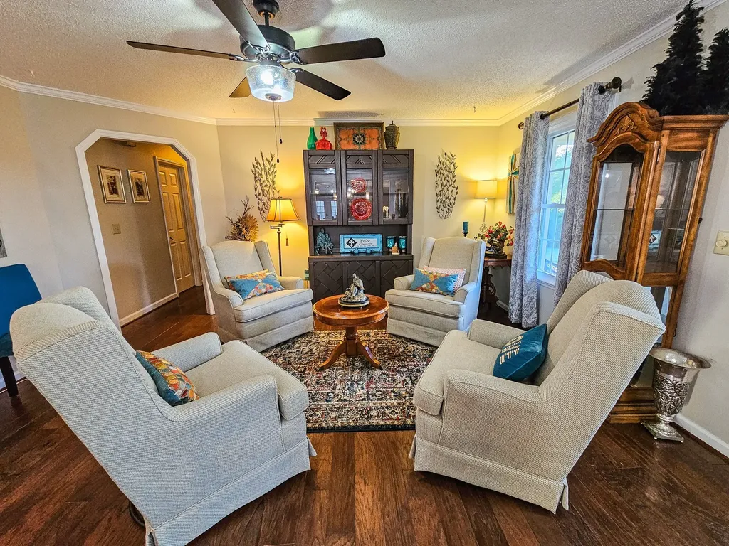 1305 Horseshoe Drive Lewisburg TN 37091