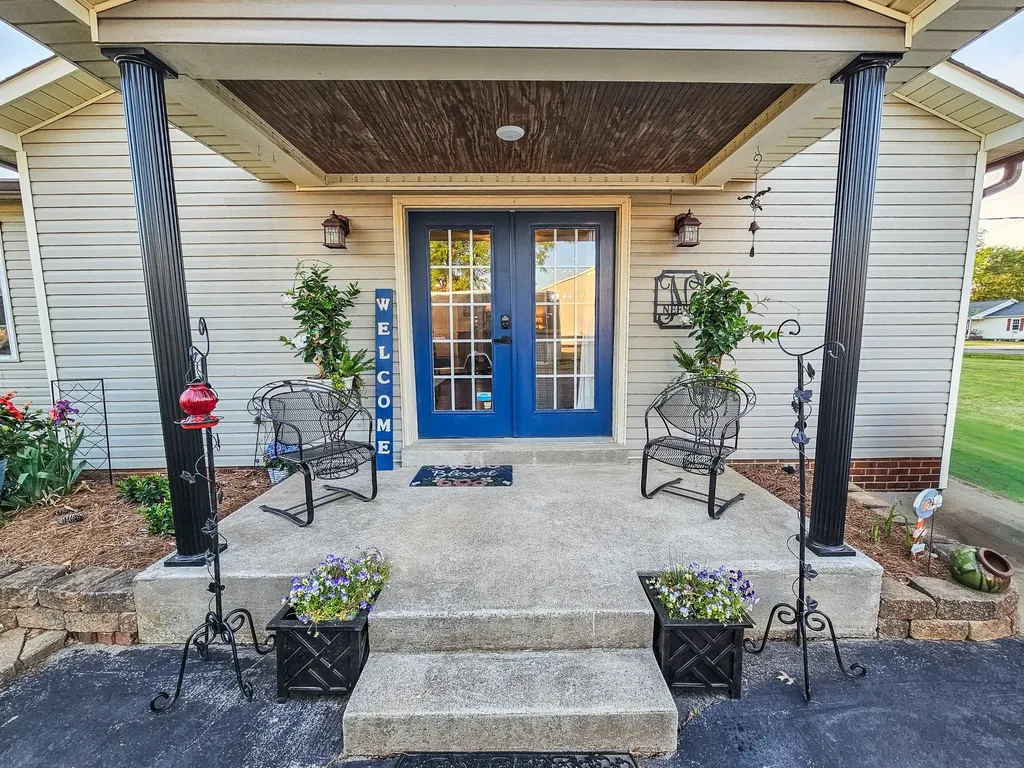 1305 Horseshoe Drive Lewisburg TN 37091